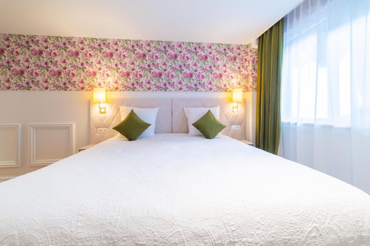 Grand Hotel Normandy By Cw Hotel Collection Bruges Esterno foto